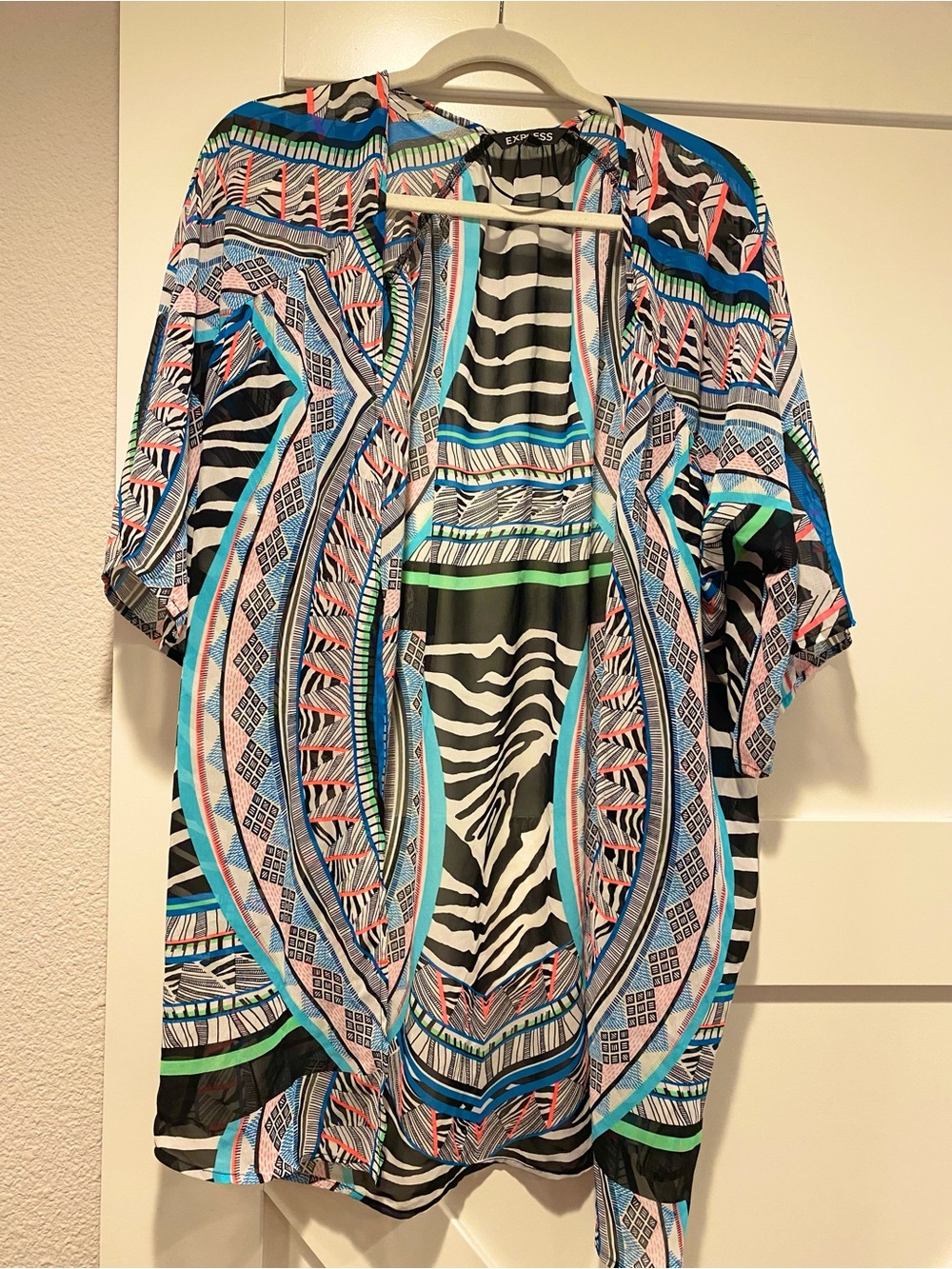 Express Geometric & Zebra Print sheer Kimono swim cover up size XS